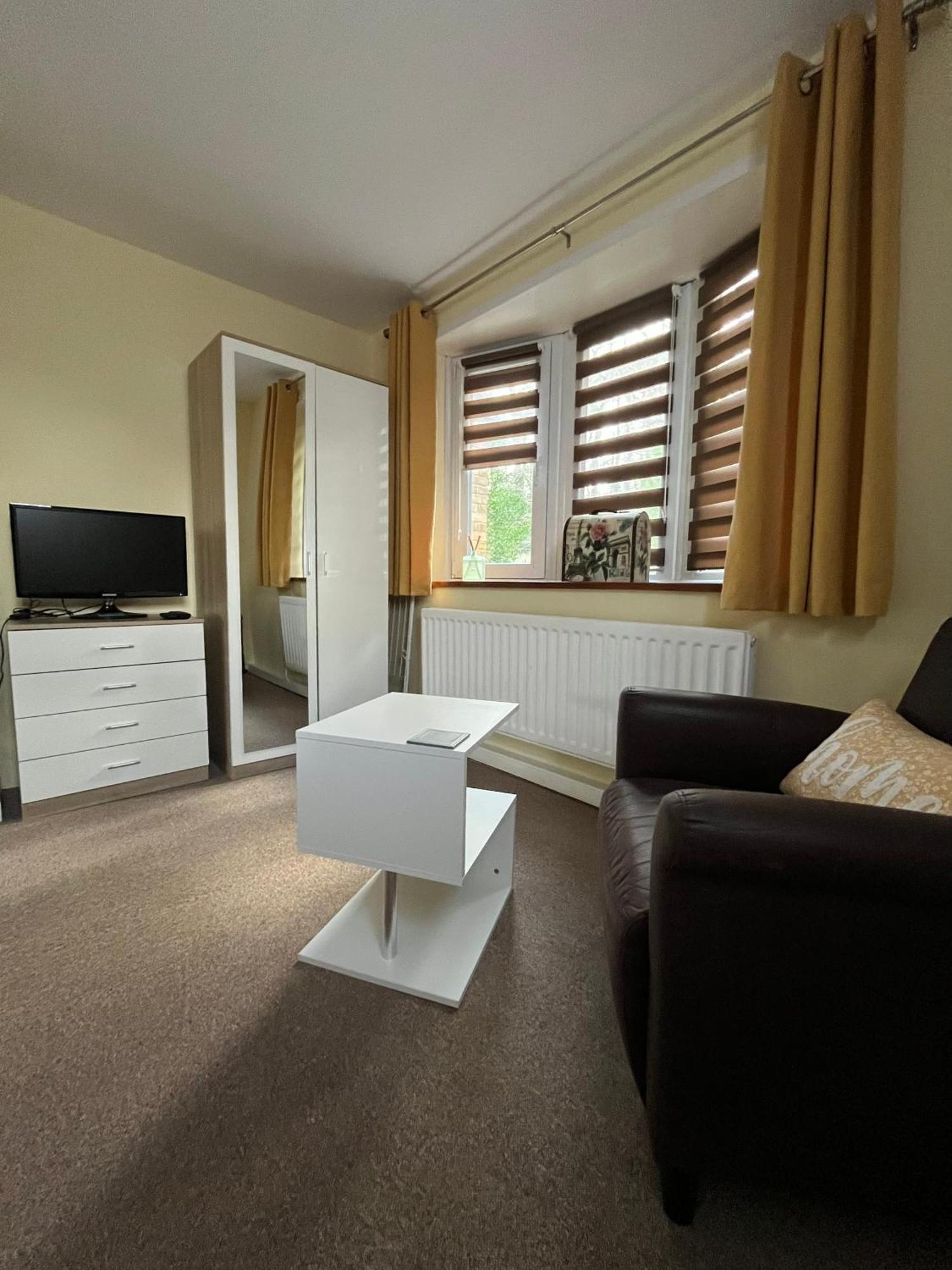 Apartmán Quest Fulfiller - Near General Hospital, Free Parking & Garden Southampton Exteriér fotografie