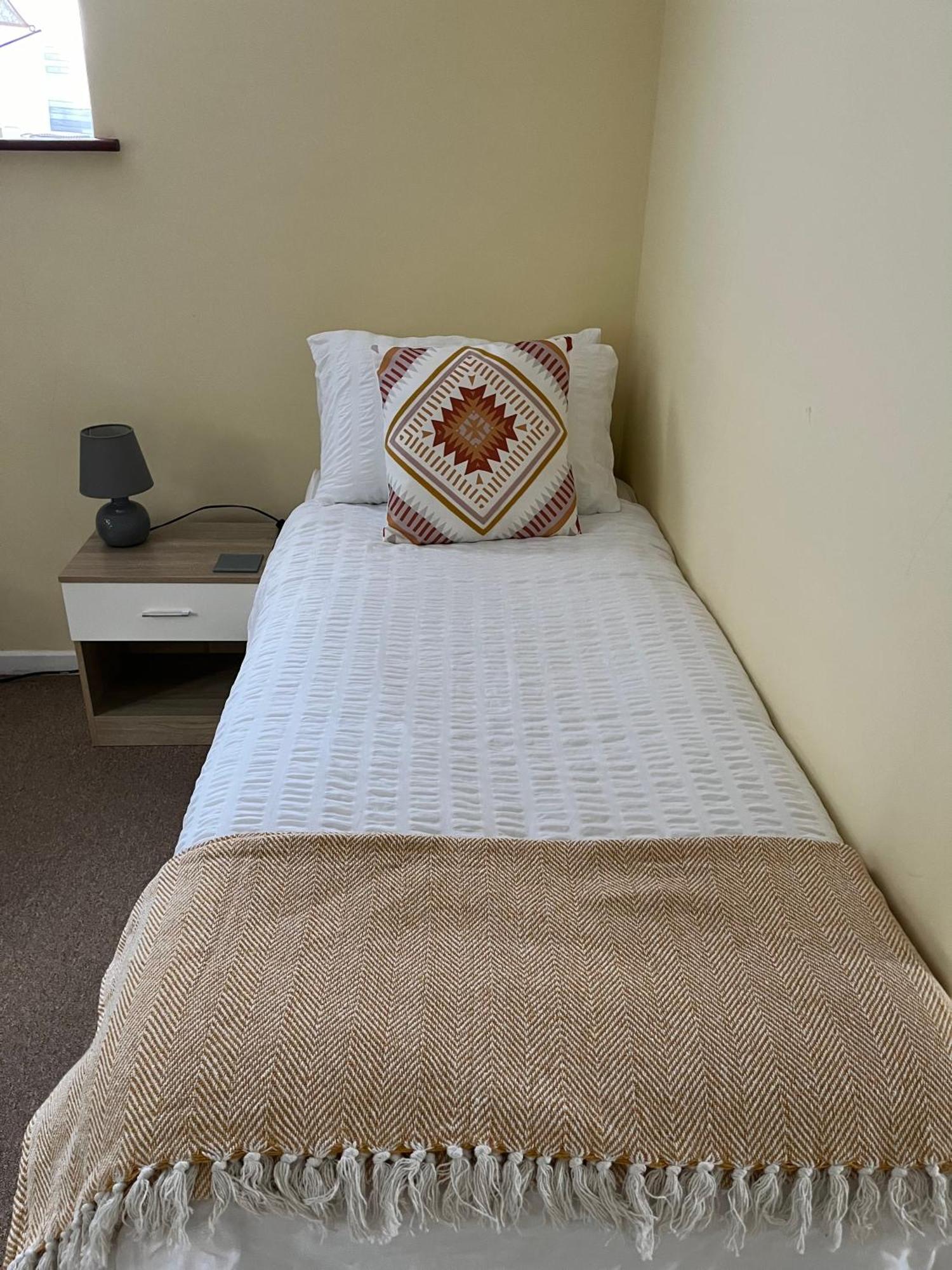 Apartmán Quest Fulfiller - Near General Hospital, Free Parking & Garden Southampton Exteriér fotografie